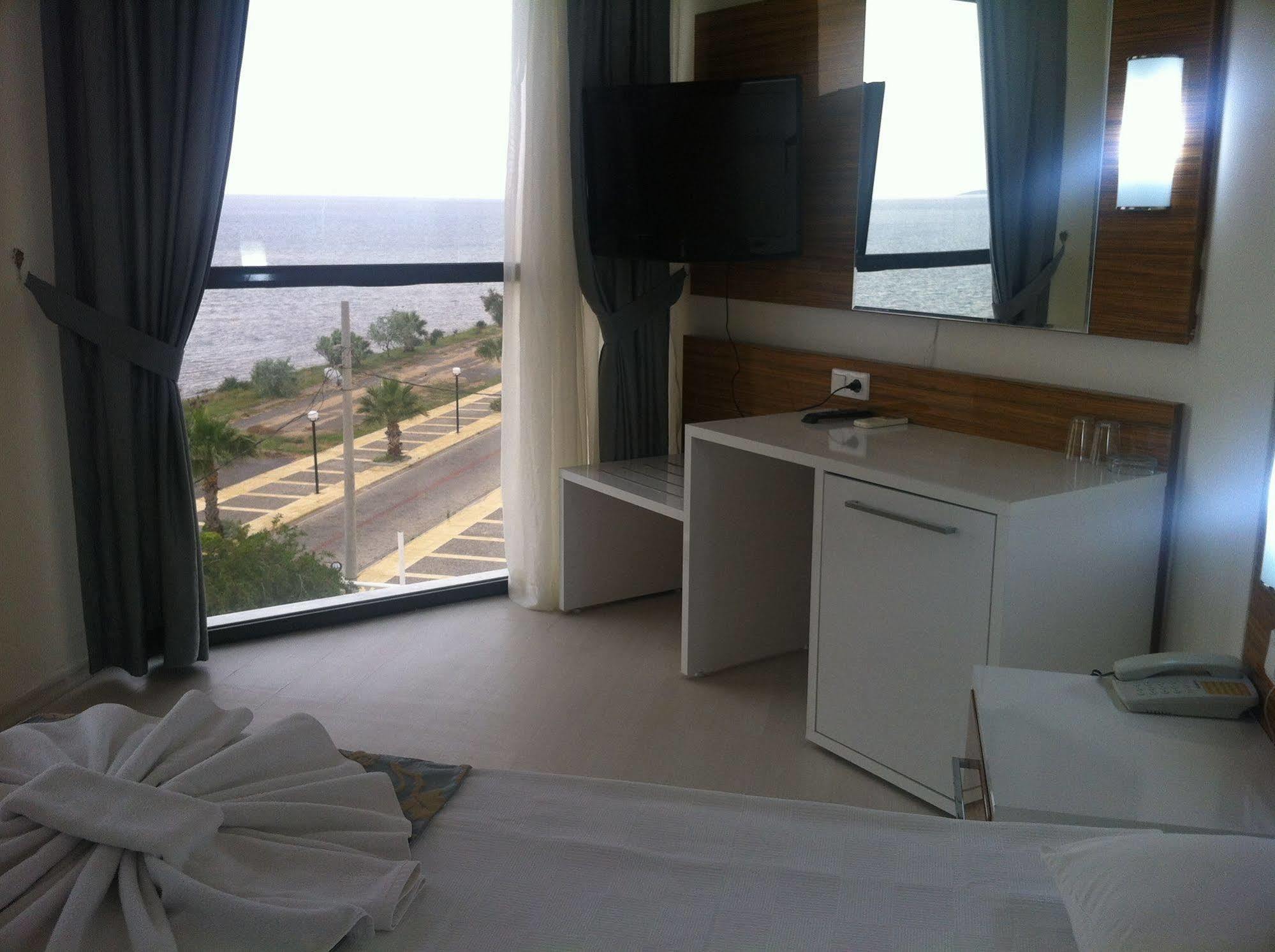 Poseidon Cesme Resort Exterior foto